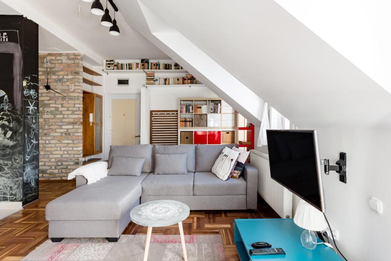 Relax Into Loft Living At A Light-Filled City Escape بودابست المظهر الخارجي الصورة